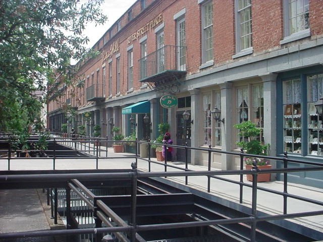 DSC00077.JPG